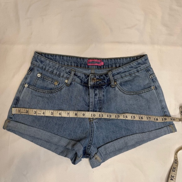Edikted Jean Shorts - Picture 7 of 11